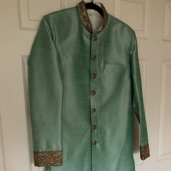 Men’s Silk Sherwani - Picture 3 of 9
